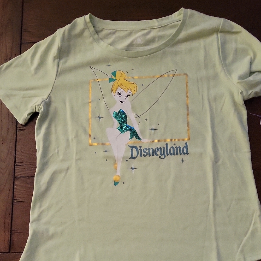 NWT Women's Disneyland Tinkerbell Tshirt - Size M
